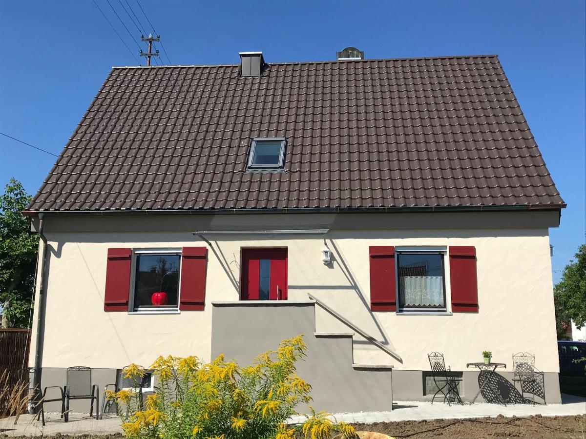 Ferienhaus Bei Lauingen, Mit Sauna Und Gartenlounge Veitriedhausen エクステリア 写真