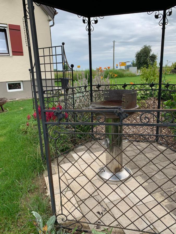 Ferienhaus Bei Lauingen, Mit Sauna Und Gartenlounge Veitriedhausen エクステリア 写真